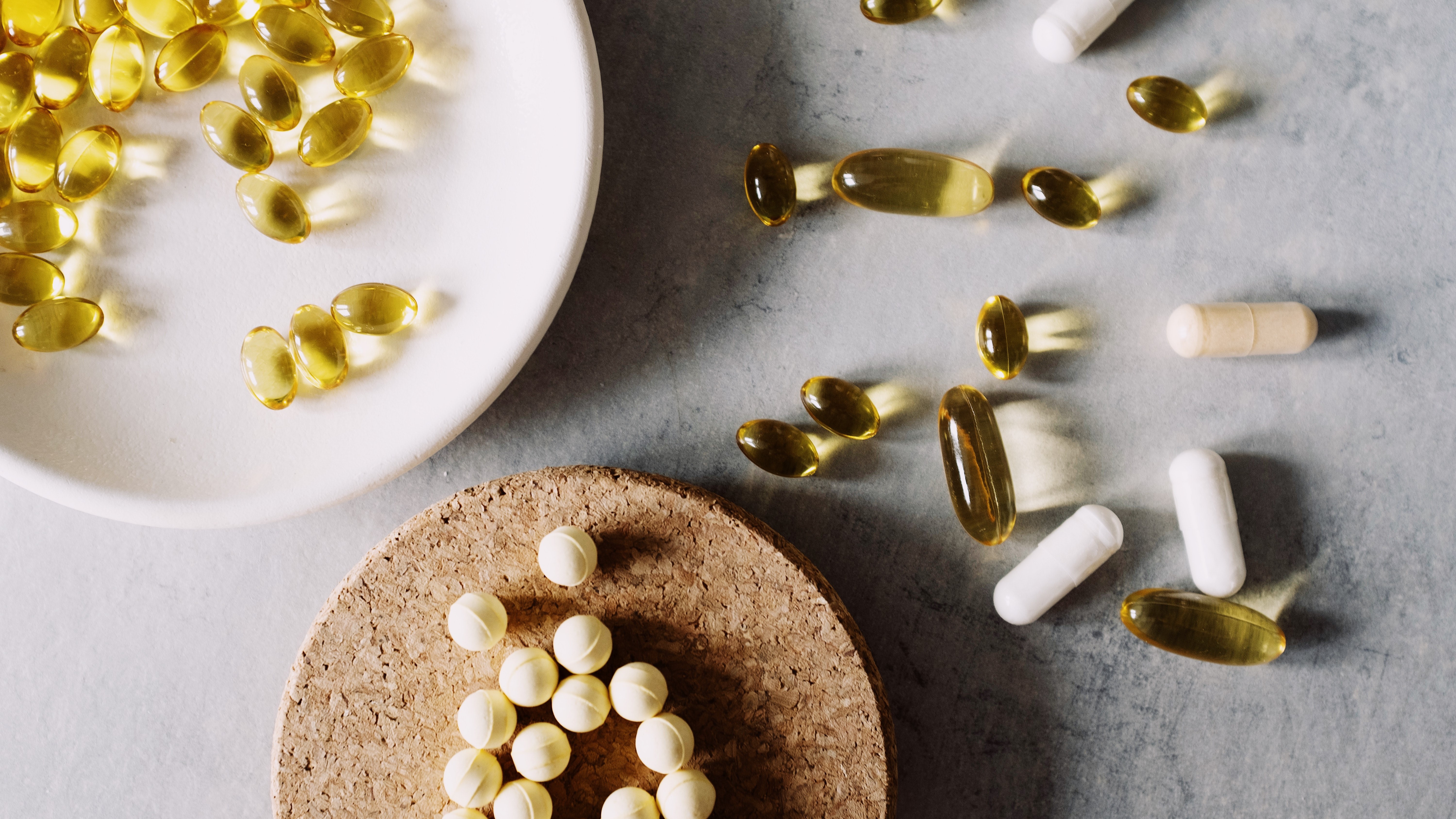Velké farmaceutické firmy chtějí skoncovat s výrobci vitamínů a doplňků stravy